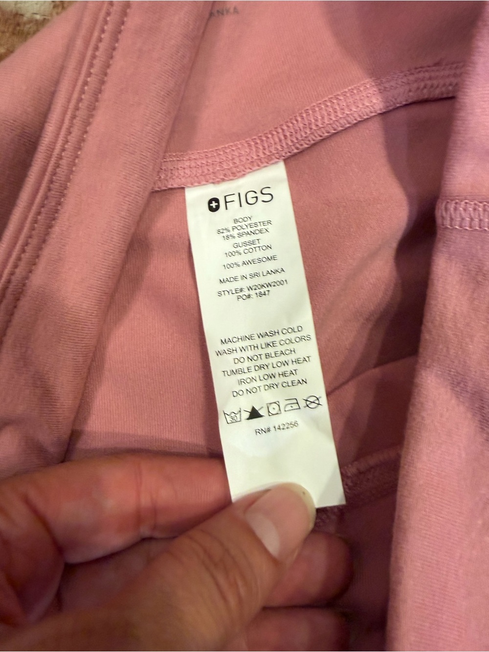 FIGS Chalk Pink Leggings Nursing - Picture 7 of 9